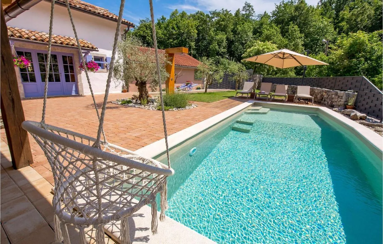 Amazing Home In Mucici With Kitchen Croatia